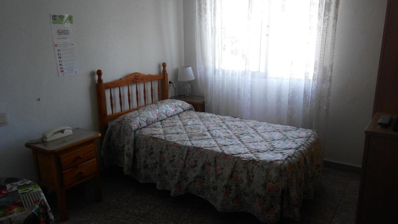 Pension- Mari Loli - Oficial Guardamar del Segura Zewnętrze zdjęcie